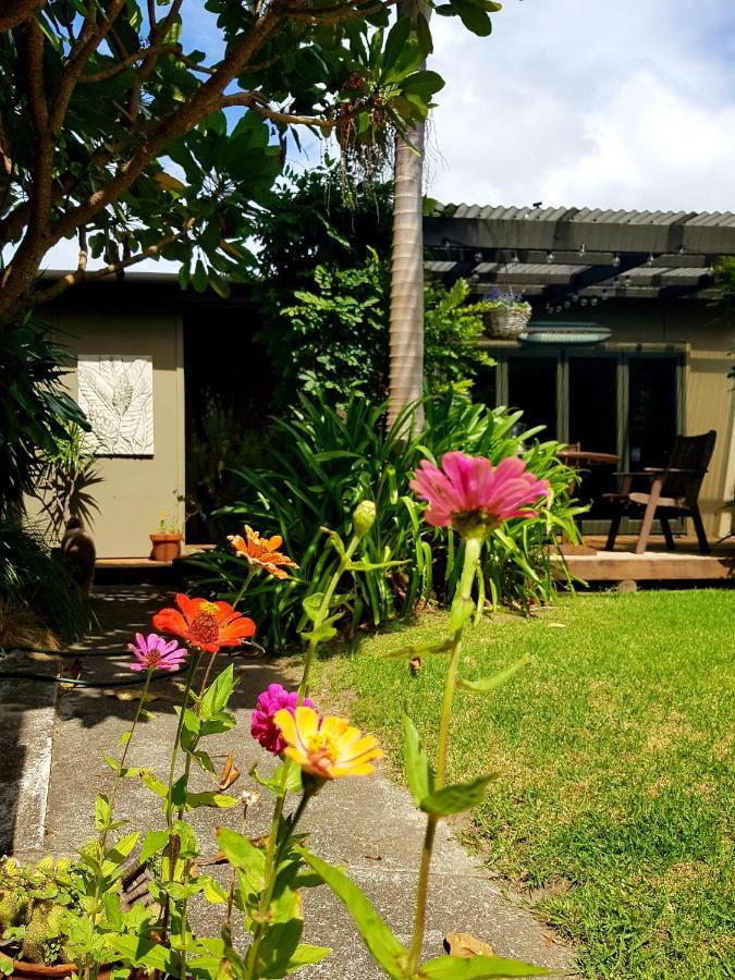 Hotel Estuary Retreat Whangamata Exterior foto